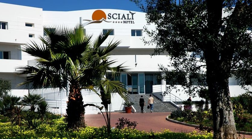 Hotel sciali